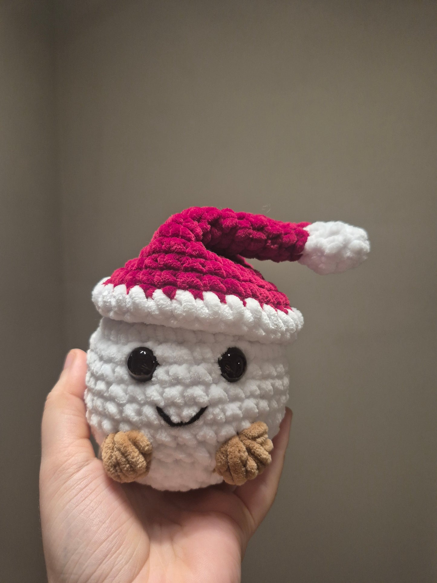 Schneeball mit Weihnachtsmütze ♥️