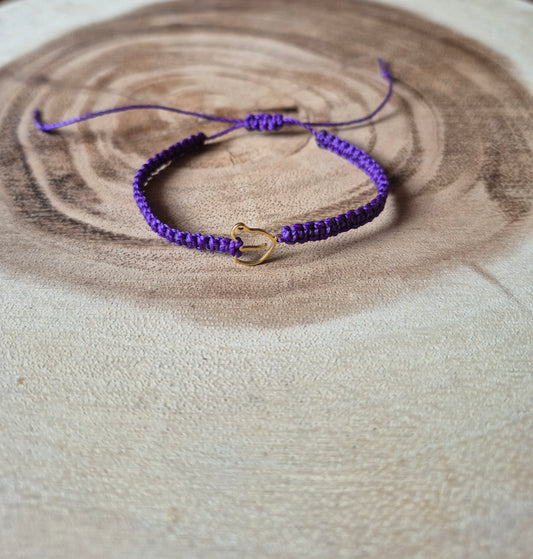 Armband in lila mit Dackelkopf